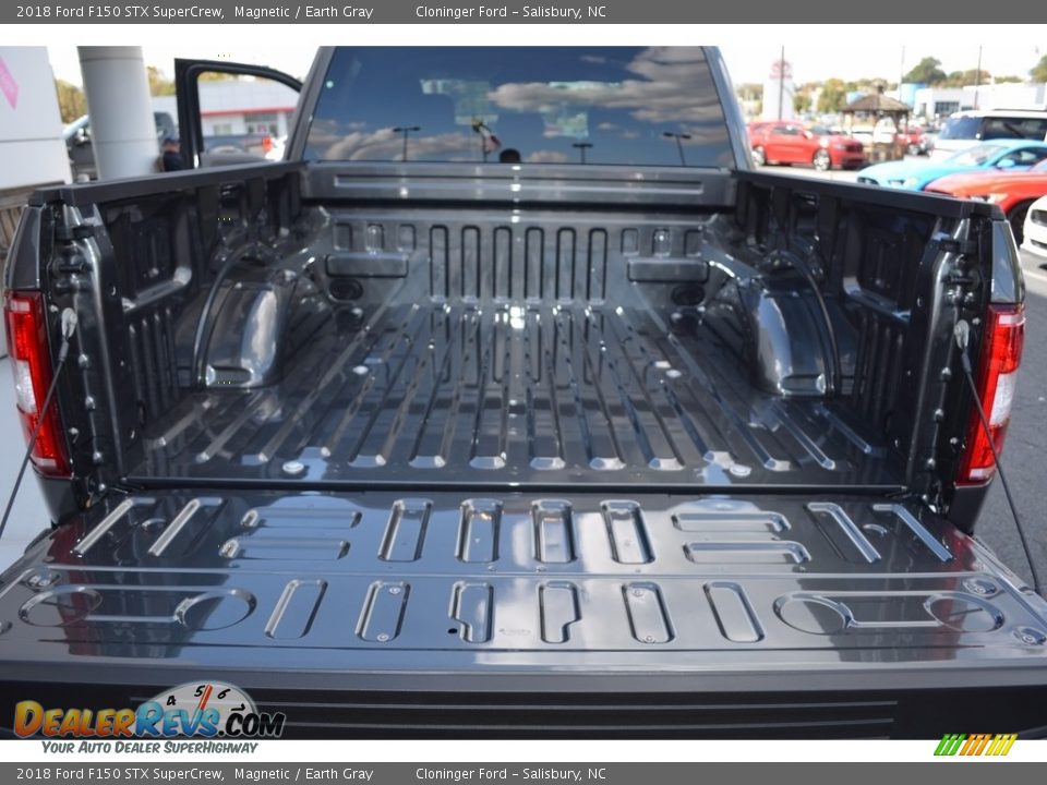 2018 Ford F150 STX SuperCrew Magnetic / Earth Gray Photo #6