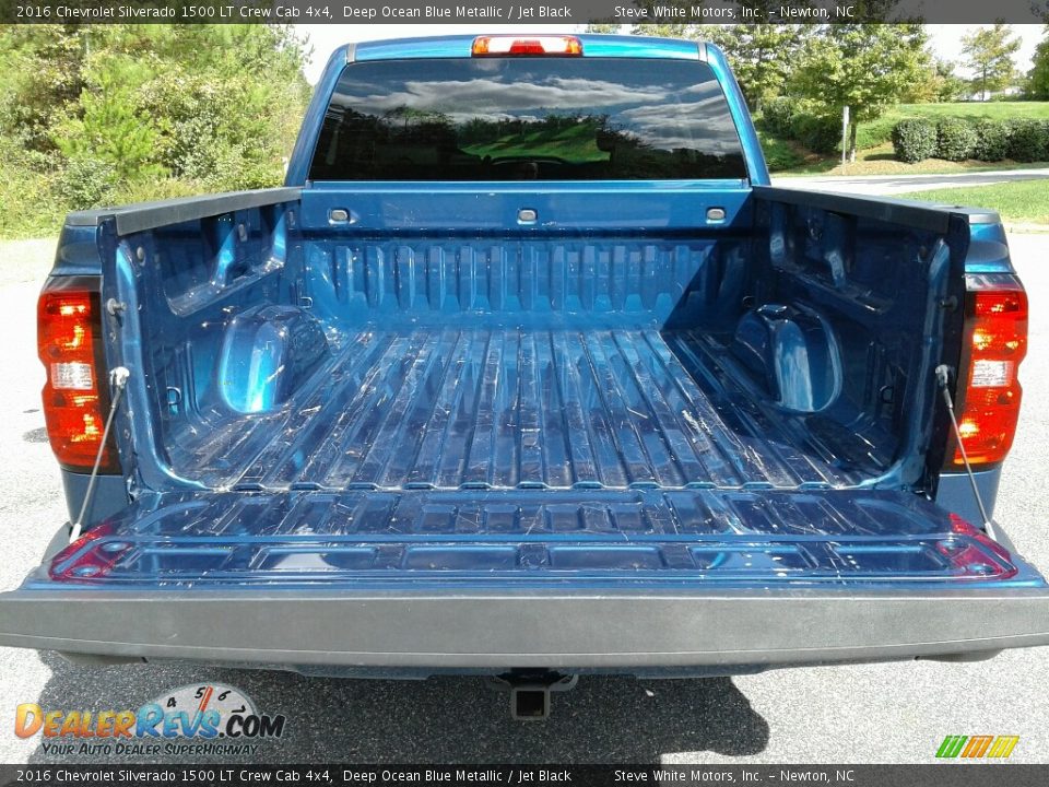 2016 Chevrolet Silverado 1500 LT Crew Cab 4x4 Deep Ocean Blue Metallic / Jet Black Photo #12