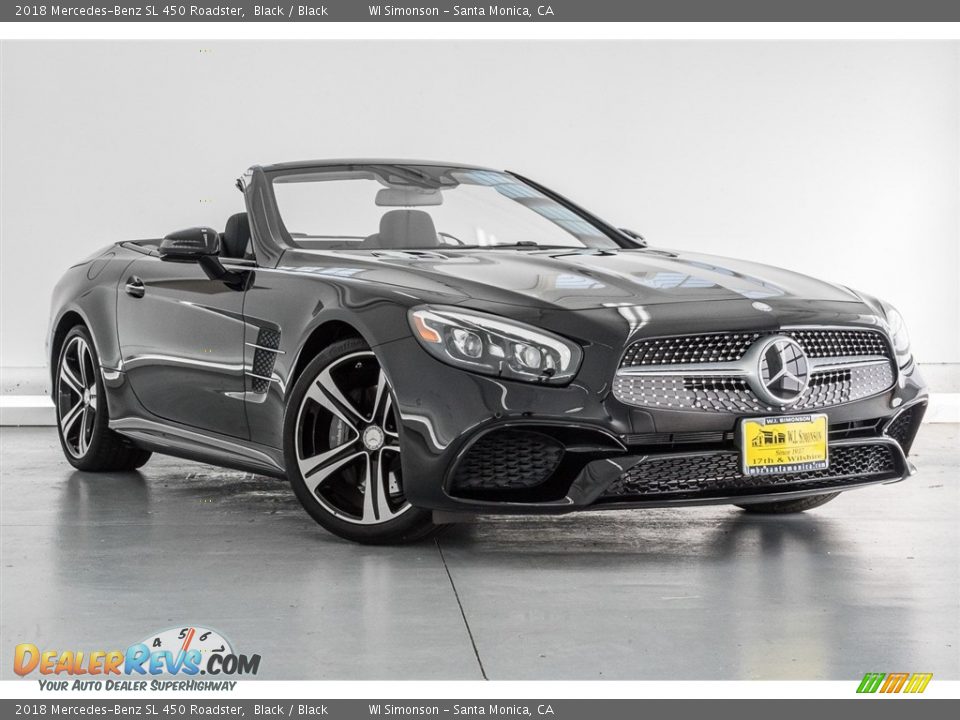 Front 3/4 View of 2018 Mercedes-Benz SL 450 Roadster Photo #12