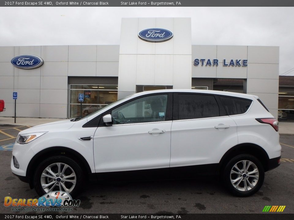 2017 Ford Escape SE 4WD Oxford White / Charcoal Black Photo #1