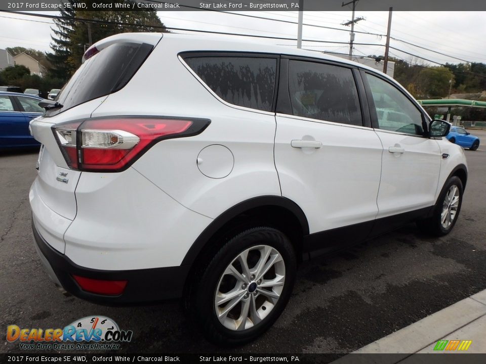 2017 Ford Escape SE 4WD Oxford White / Charcoal Black Photo #5