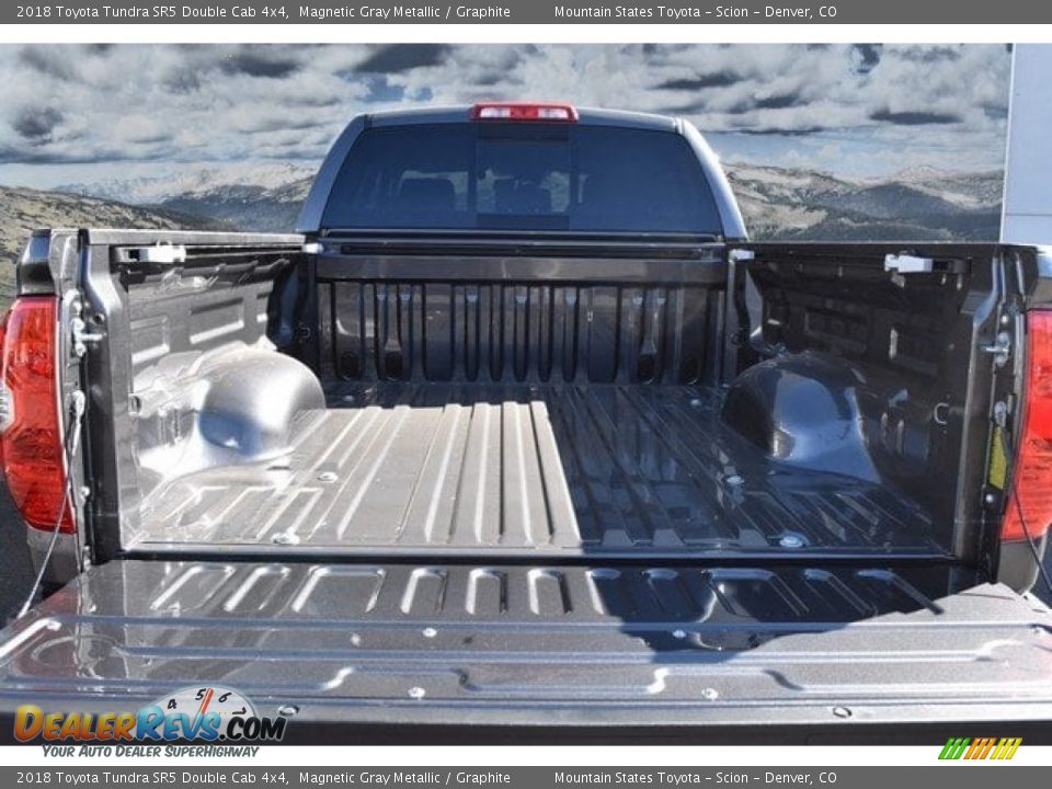 2018 Toyota Tundra SR5 Double Cab 4x4 Magnetic Gray Metallic / Graphite Photo #8