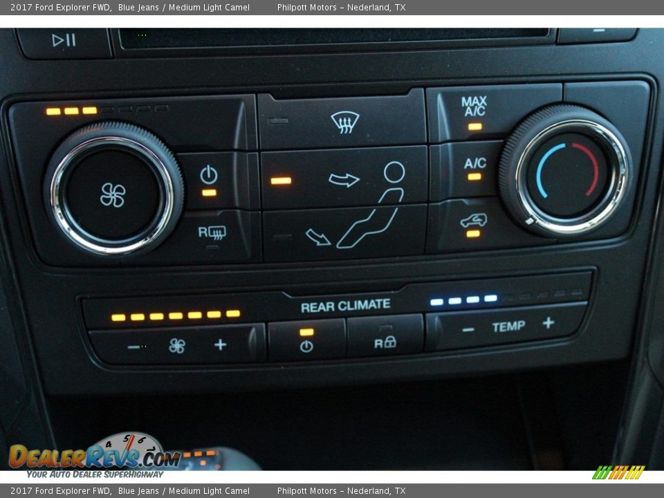 2017 Ford Explorer FWD Blue Jeans / Medium Light Camel Photo #15