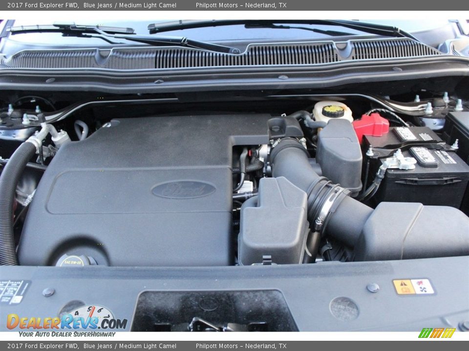 2017 Ford Explorer FWD Blue Jeans / Medium Light Camel Photo #26