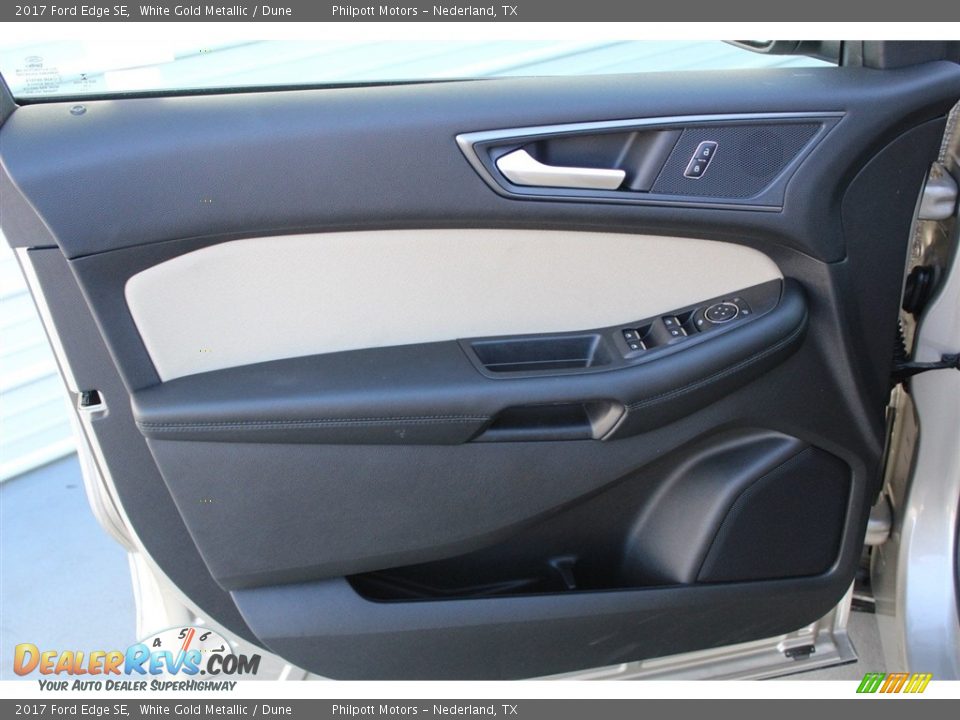 2017 Ford Edge SE White Gold Metallic / Dune Photo #9