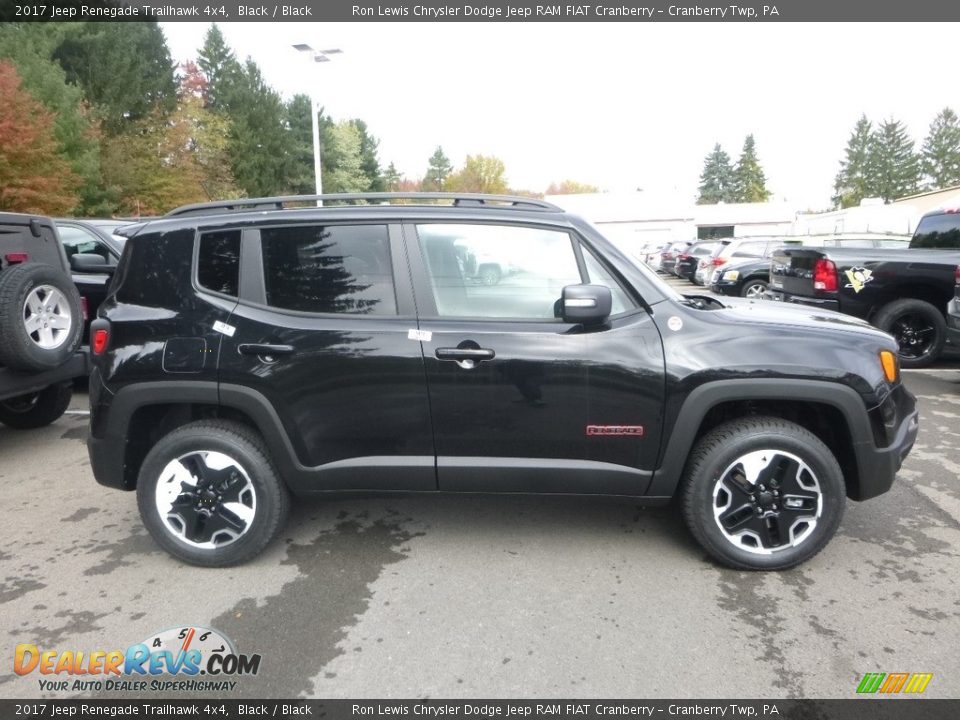 2017 Jeep Renegade Trailhawk 4x4 Black / Black Photo #6