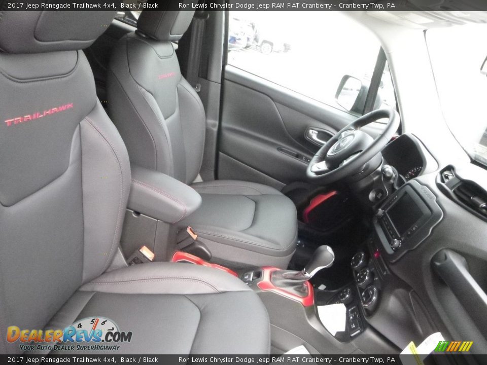 2017 Jeep Renegade Trailhawk 4x4 Black / Black Photo #8