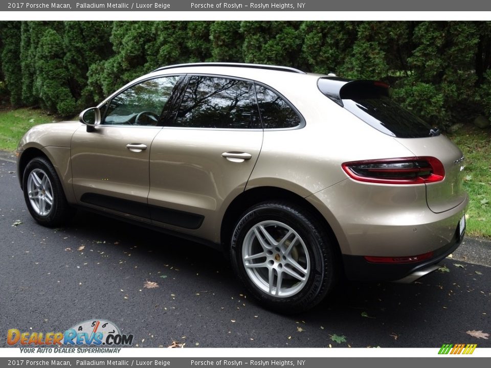 2017 Porsche Macan Palladium Metallic / Luxor Beige Photo #4