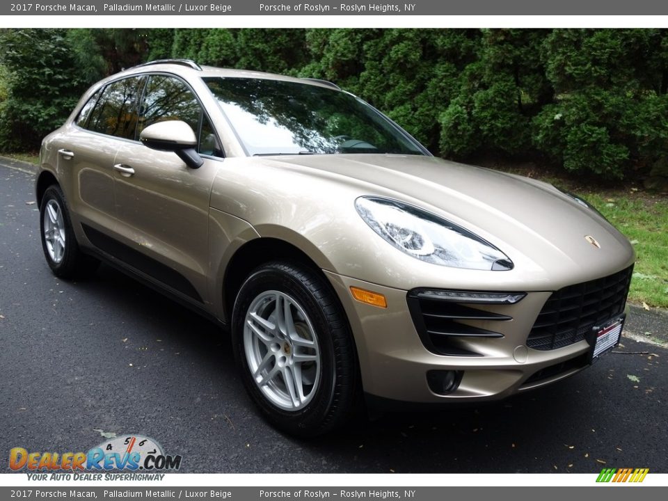 2017 Porsche Macan Palladium Metallic / Luxor Beige Photo #6