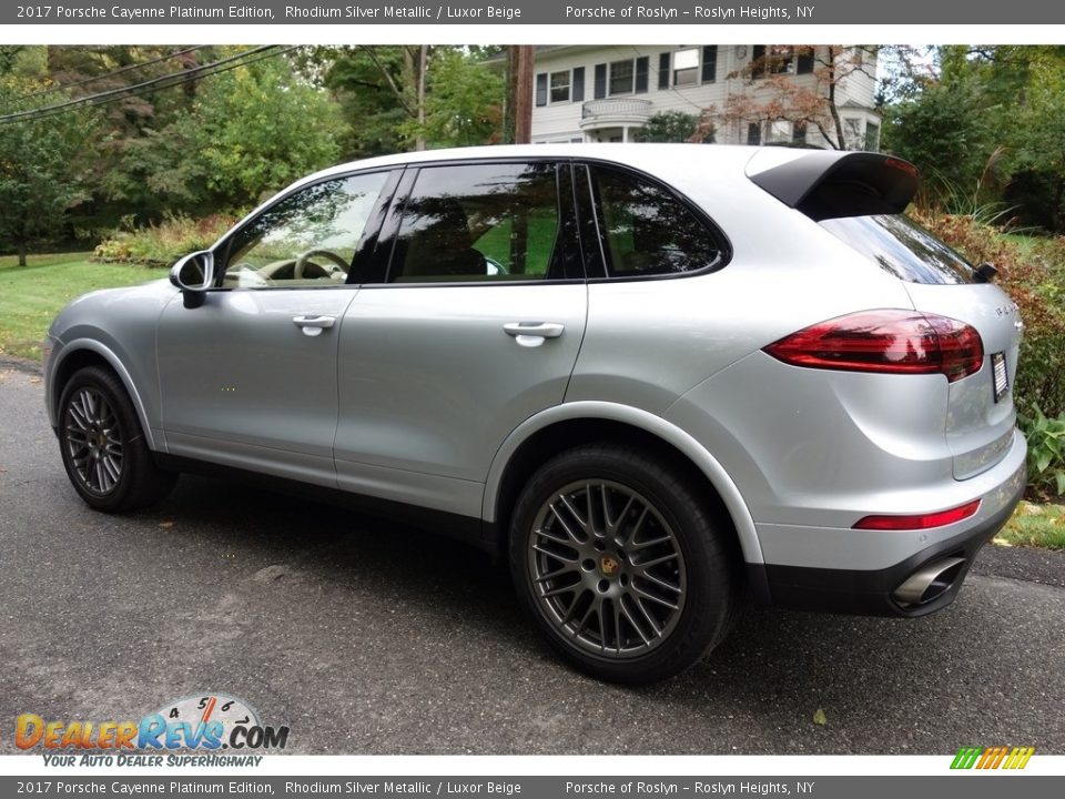2017 Porsche Cayenne Platinum Edition Rhodium Silver Metallic / Luxor Beige Photo #4