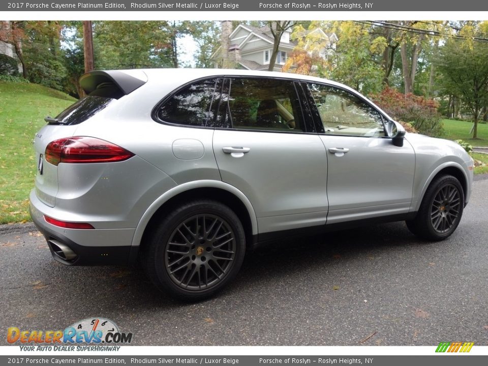 2017 Porsche Cayenne Platinum Edition Rhodium Silver Metallic / Luxor Beige Photo #8