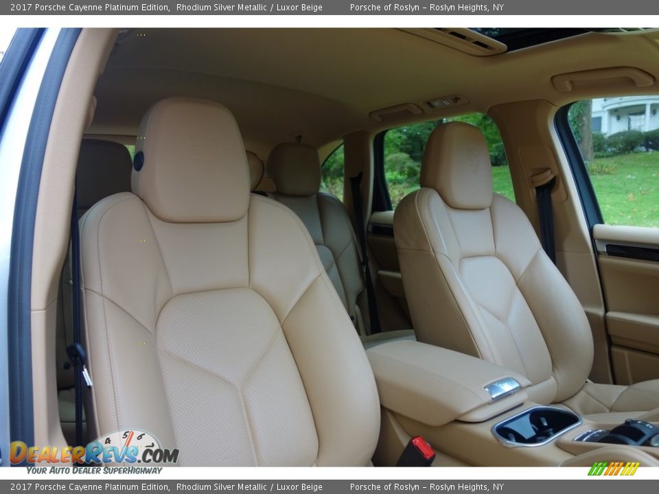 2017 Porsche Cayenne Platinum Edition Rhodium Silver Metallic / Luxor Beige Photo #17