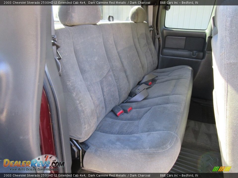 2003 Chevrolet Silverado 2500HD LS Extended Cab 4x4 Dark Carmine Red Metallic / Dark Charcoal Photo #18