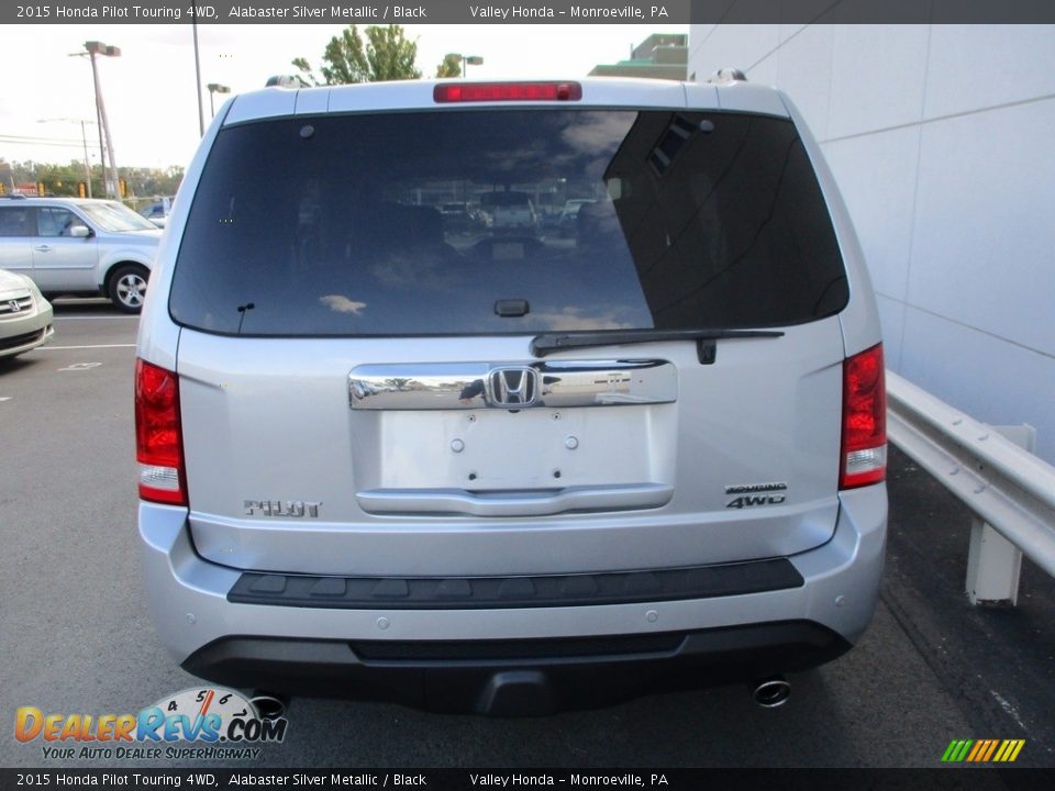 2015 Honda Pilot Touring 4WD Alabaster Silver Metallic / Black Photo #4