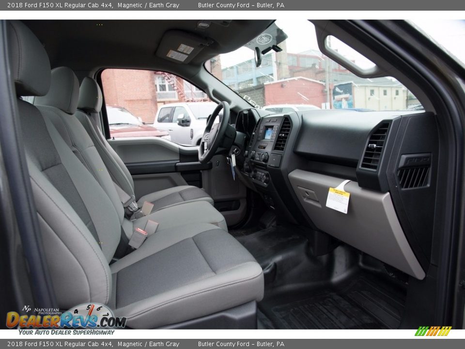 2018 Ford F150 XL Regular Cab 4x4 Magnetic / Earth Gray Photo #9