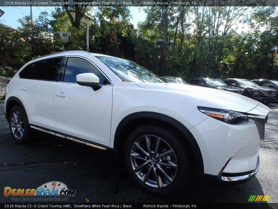 Front 3/4 View of 2018 Mazda CX-9 Grand Touring AWD Photo #1
