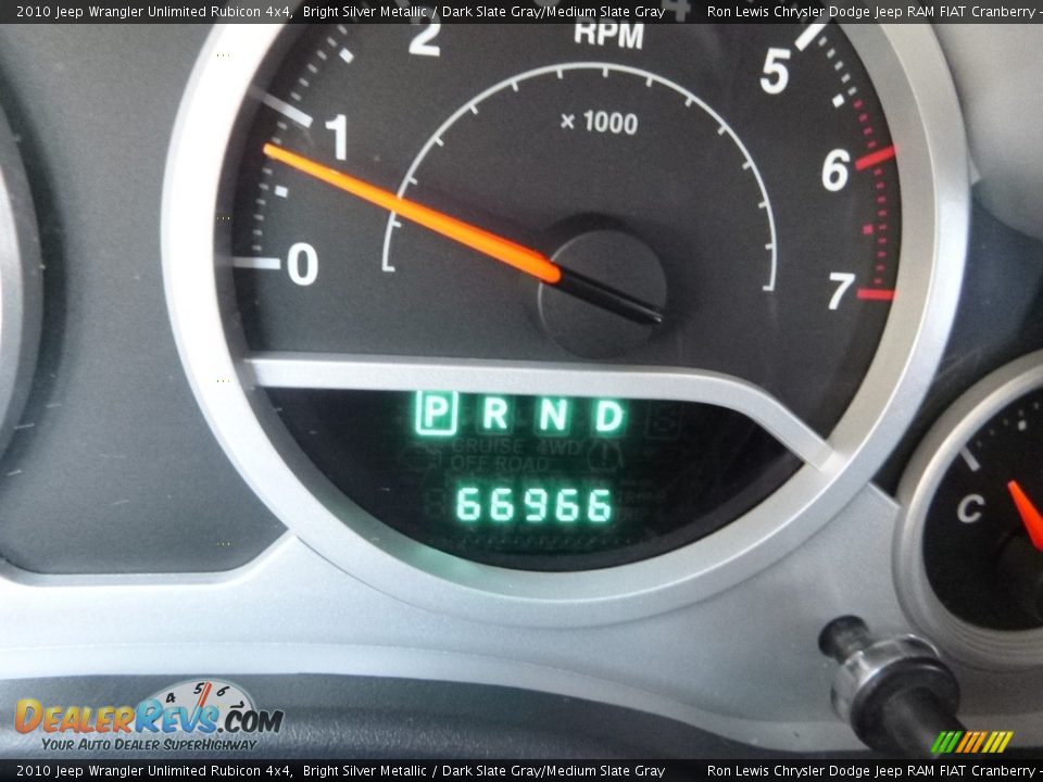 2010 Jeep Wrangler Unlimited Rubicon 4x4 Bright Silver Metallic / Dark Slate Gray/Medium Slate Gray Photo #18