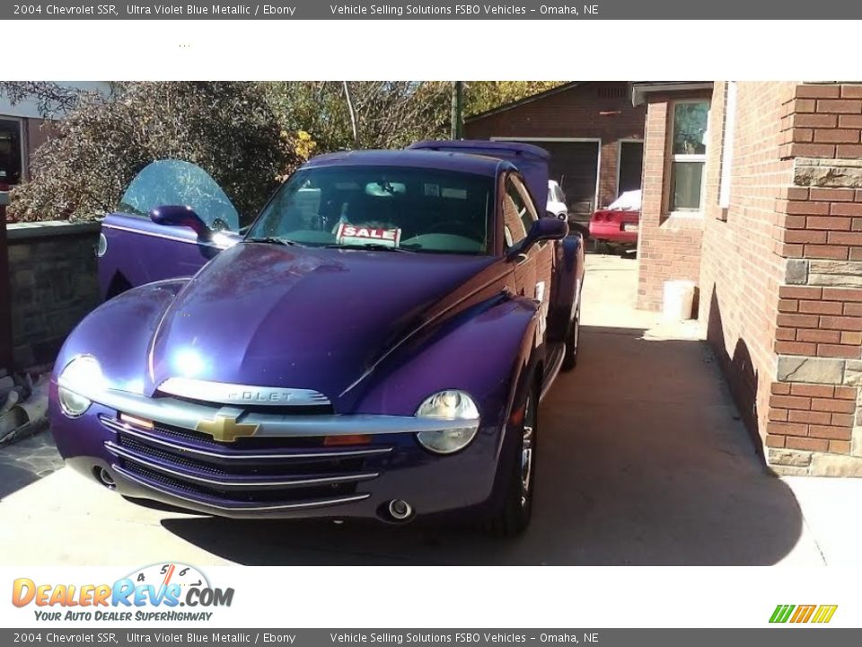 2004 Chevrolet SSR Ultra Violet Blue Metallic / Ebony Photo #1