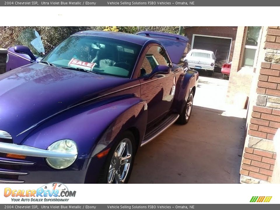2004 Chevrolet SSR Ultra Violet Blue Metallic / Ebony Photo #5