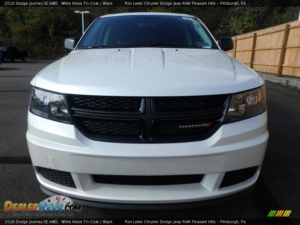 2018 Dodge Journey SE AWD White Noise Tri-Coat / Black Photo #8