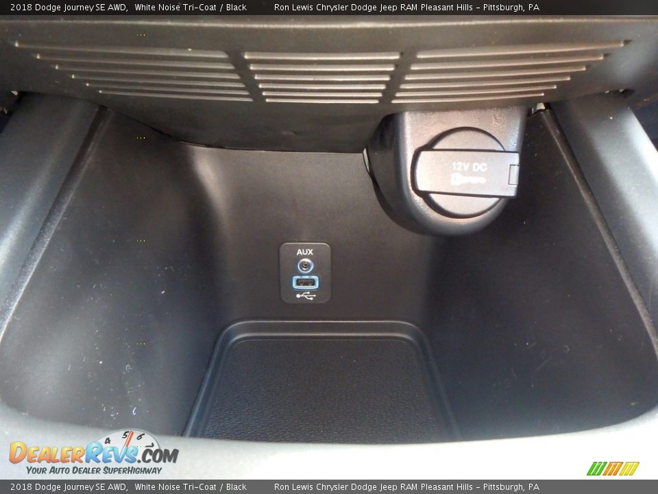 2018 Dodge Journey SE AWD White Noise Tri-Coat / Black Photo #17