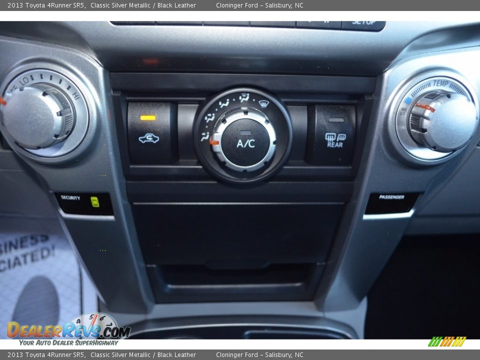 2013 Toyota 4Runner SR5 Classic Silver Metallic / Black Leather Photo #19