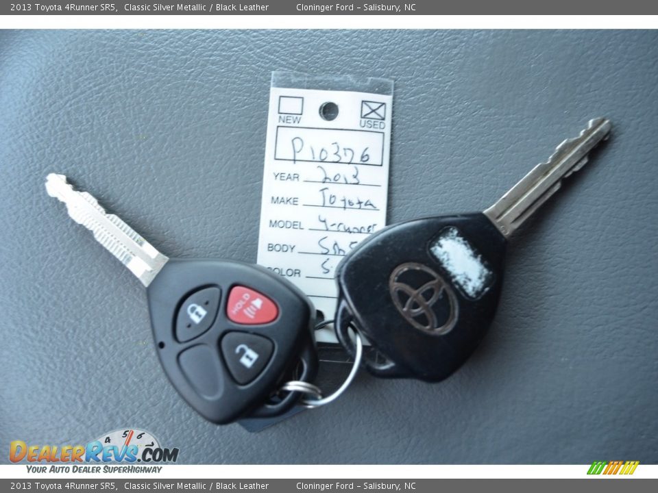 2013 Toyota 4Runner SR5 Classic Silver Metallic / Black Leather Photo #25