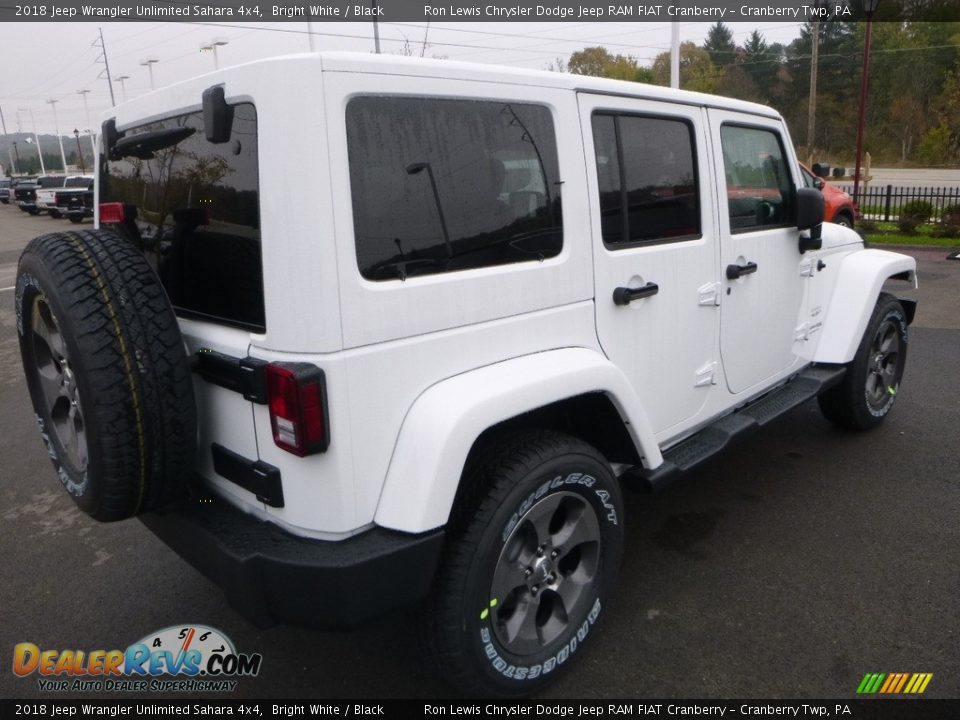 2018 Jeep Wrangler Unlimited Sahara 4x4 Bright White / Black Photo #5