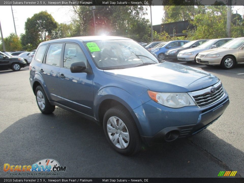 2010 Subaru Forester 2.5 X Newport Blue Pearl / Platinum Photo #4