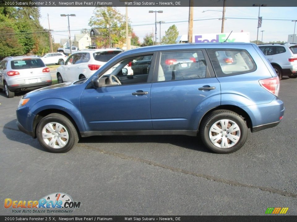 2010 Subaru Forester 2.5 X Newport Blue Pearl / Platinum Photo #9