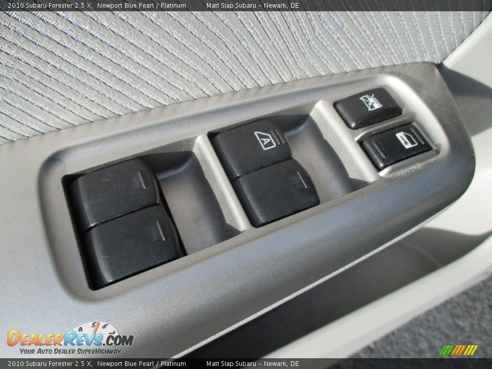 2010 Subaru Forester 2.5 X Newport Blue Pearl / Platinum Photo #14