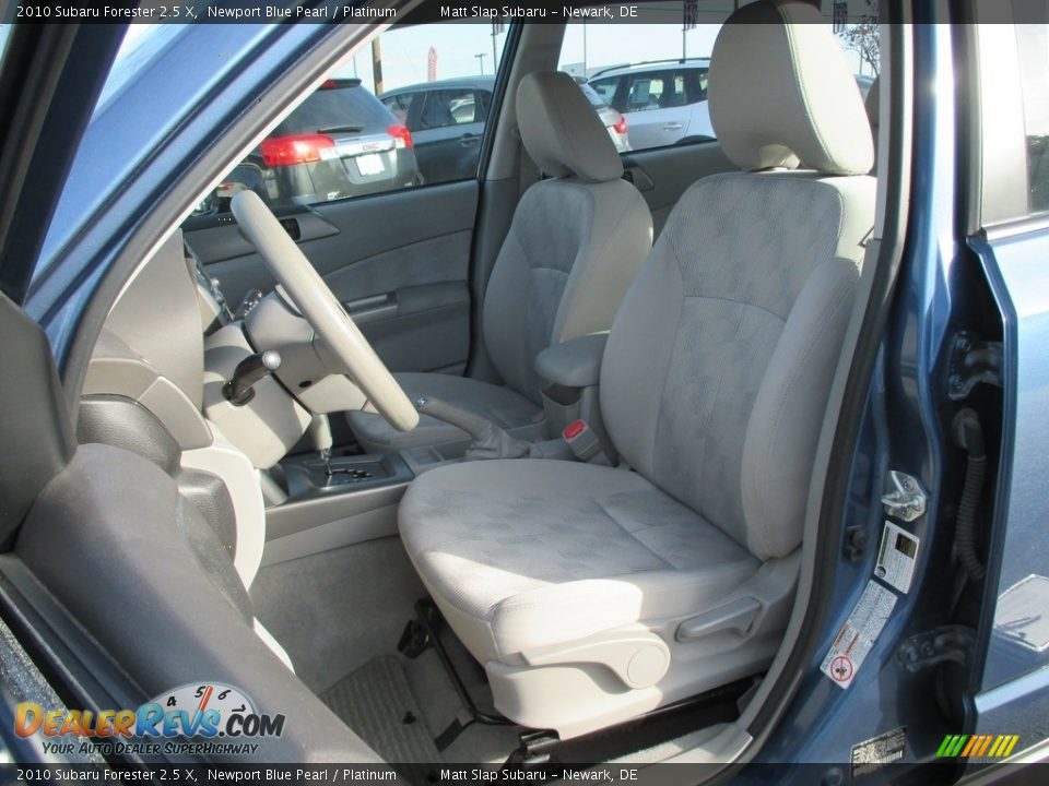 2010 Subaru Forester 2.5 X Newport Blue Pearl / Platinum Photo #15
