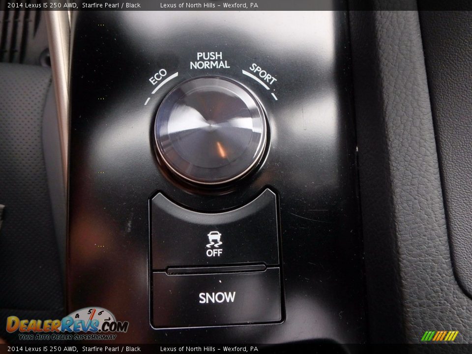 2014 Lexus IS 250 AWD Starfire Pearl / Black Photo #16