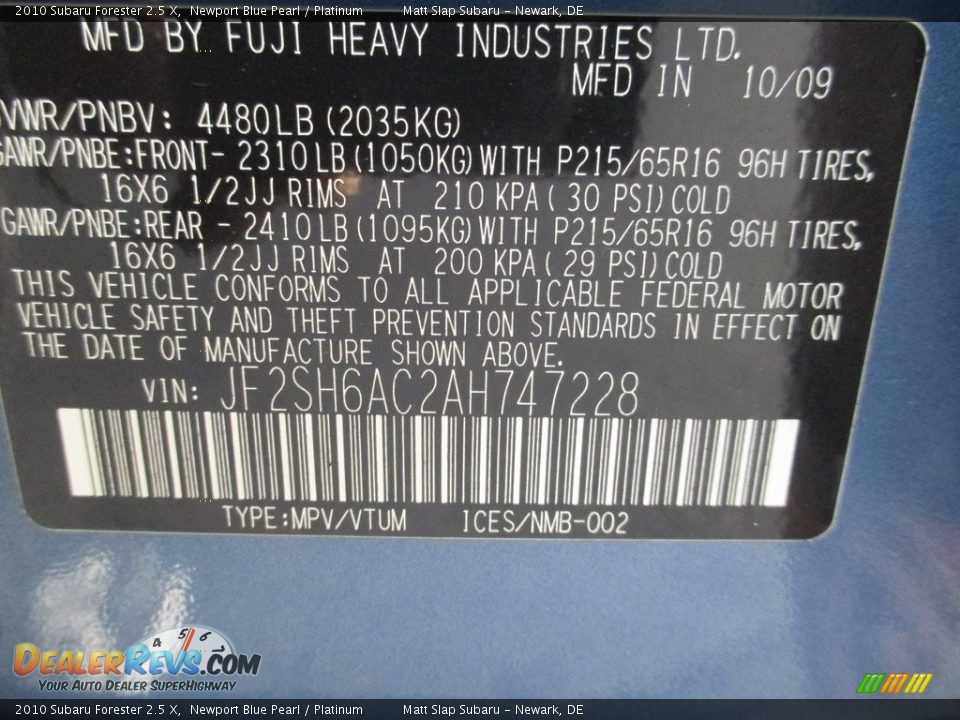 2010 Subaru Forester 2.5 X Newport Blue Pearl / Platinum Photo #28