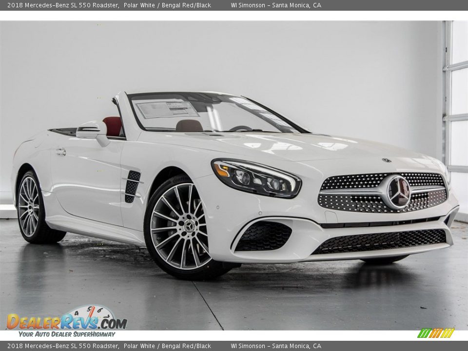 Front 3/4 View of 2018 Mercedes-Benz SL 550 Roadster Photo #12