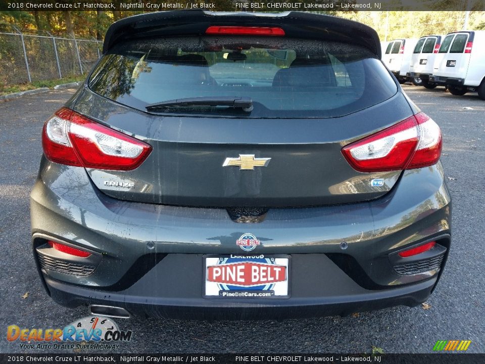 2018 Chevrolet Cruze LT Hatchback Nightfall Gray Metallic / Jet Black Photo #5