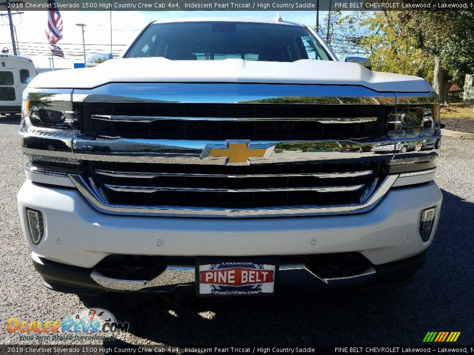 2018 Chevrolet Silverado 1500 High Country Crew Cab 4x4 Iridescent Pearl Tricoat / High Country Saddle Photo #2