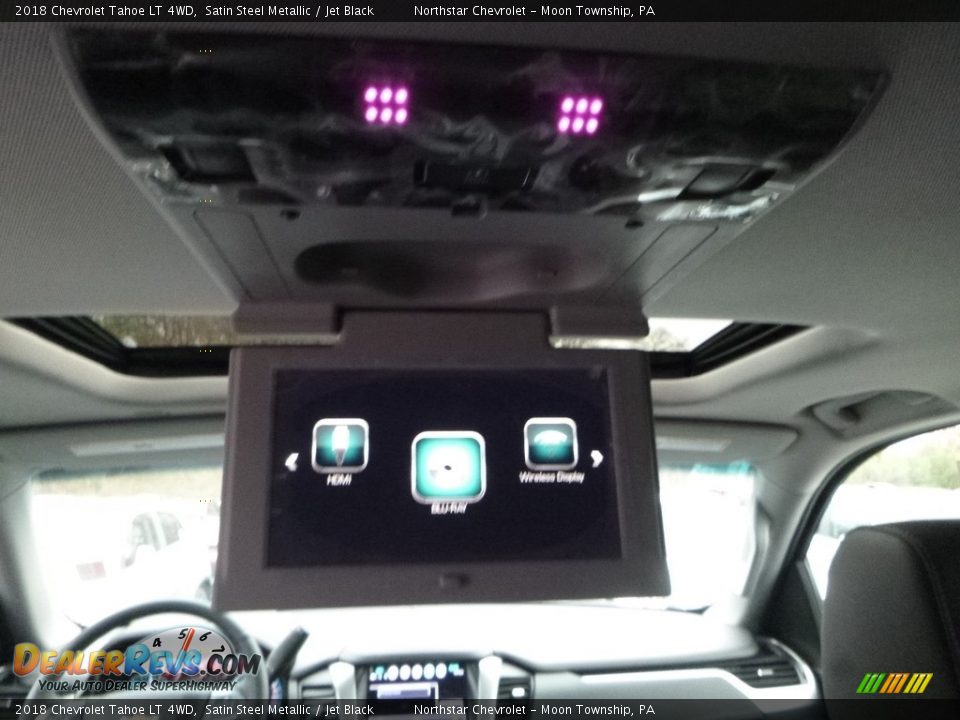 Entertainment System of 2018 Chevrolet Tahoe LT 4WD Photo #12