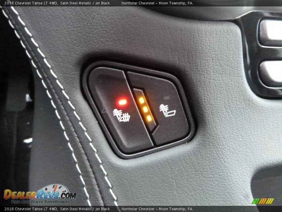Controls of 2018 Chevrolet Tahoe LT 4WD Photo #20