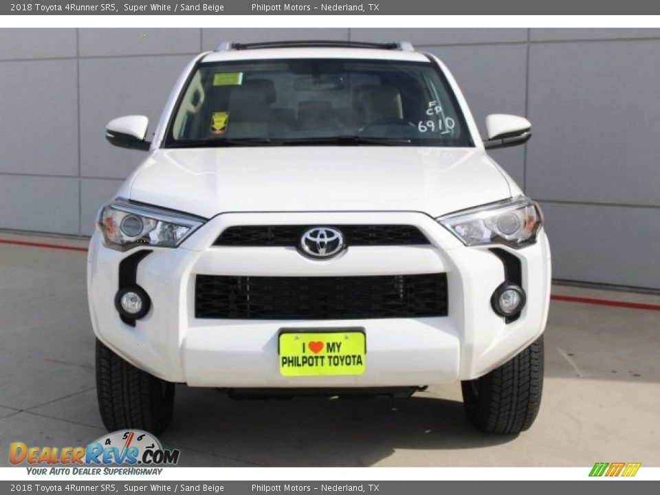 2018 Toyota 4Runner SR5 Super White / Sand Beige Photo #2