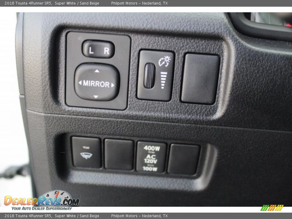 2018 Toyota 4Runner SR5 Super White / Sand Beige Photo #18