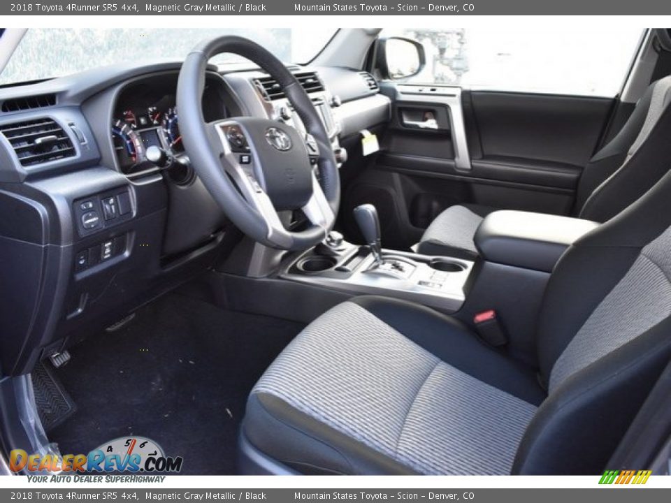 2018 Toyota 4Runner SR5 4x4 Magnetic Gray Metallic / Black Photo #5