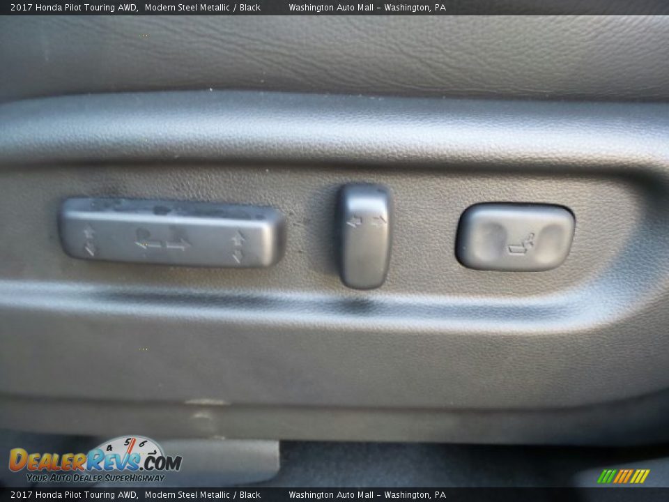 2017 Honda Pilot Touring AWD Modern Steel Metallic / Black Photo #17