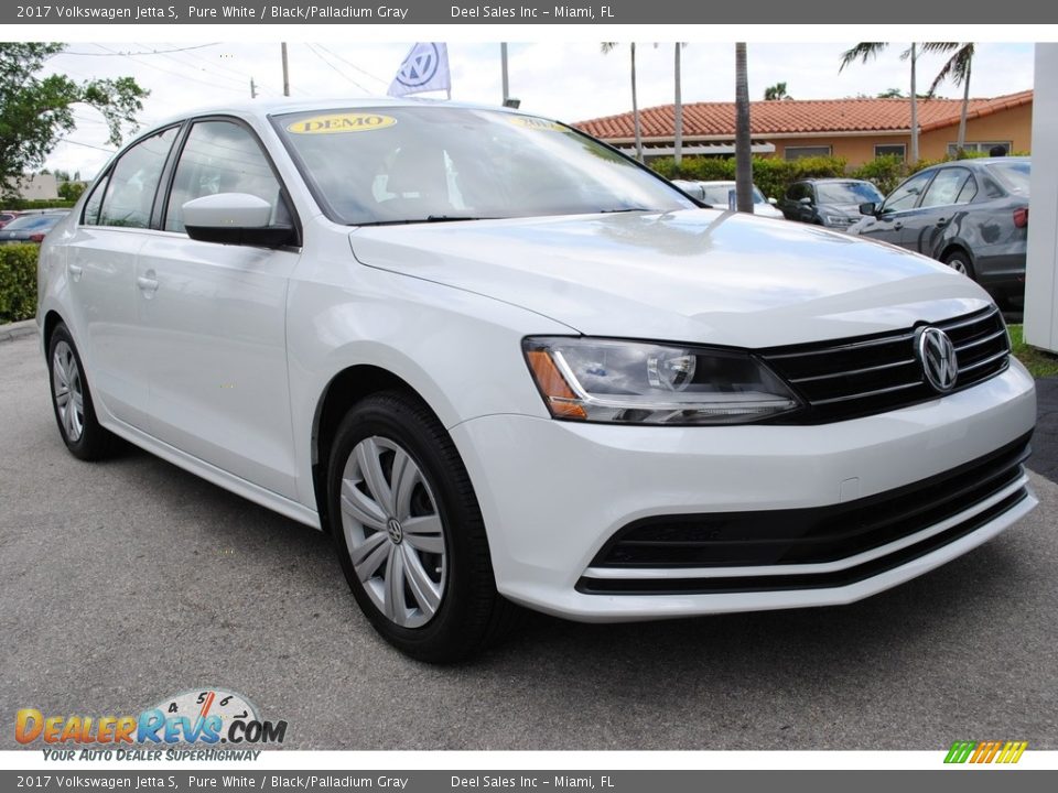 2017 Volkswagen Jetta S Pure White / Black/Palladium Gray Photo #2