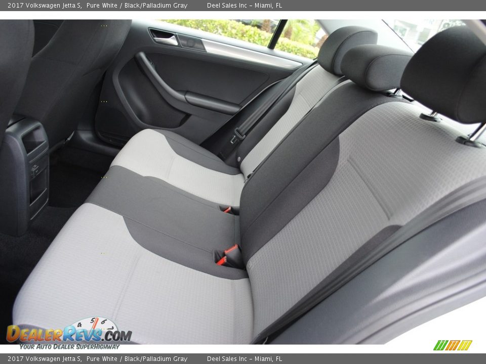 2017 Volkswagen Jetta S Pure White / Black/Palladium Gray Photo #12