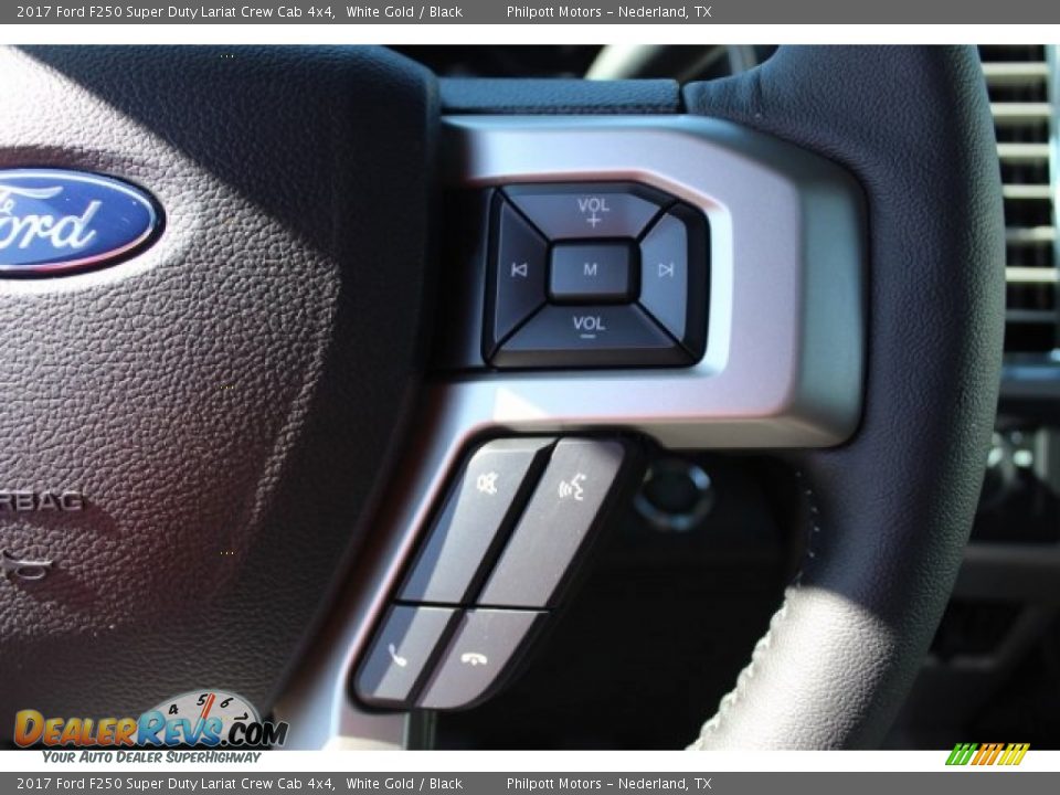 2017 Ford F250 Super Duty Lariat Crew Cab 4x4 White Gold / Black Photo #20