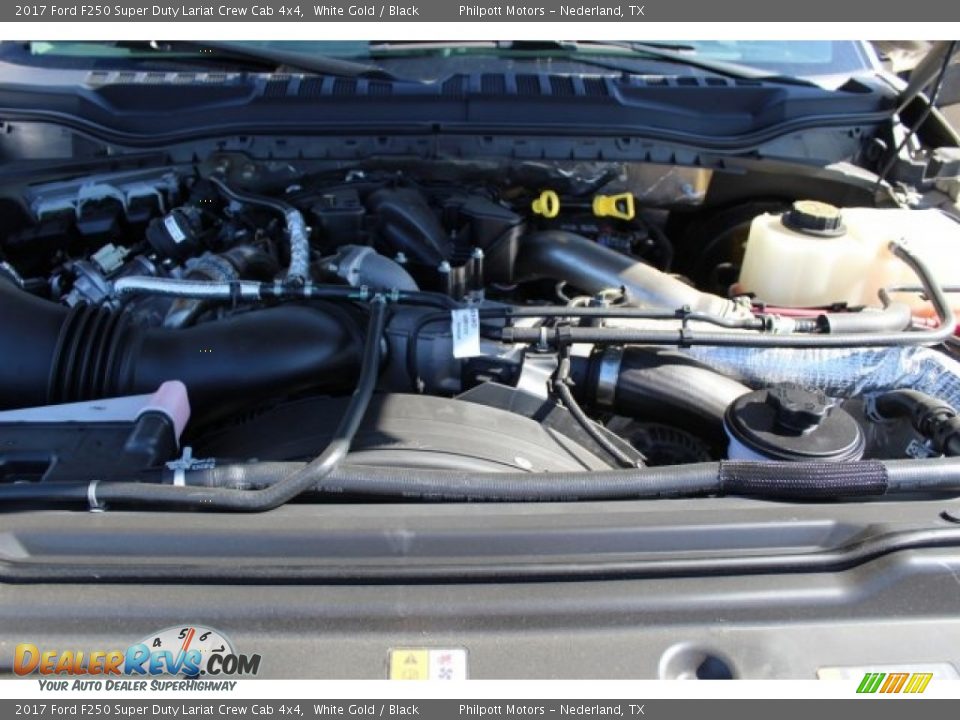 2017 Ford F250 Super Duty Lariat Crew Cab 4x4 White Gold / Black Photo #28