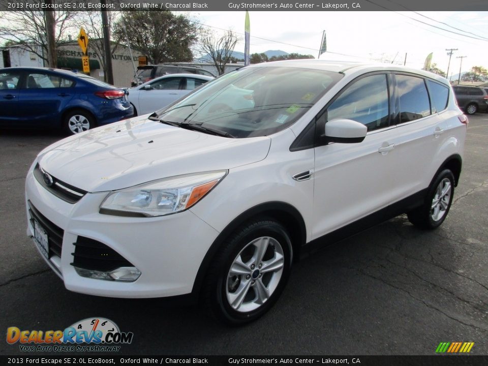 2013 Ford Escape SE 2.0L EcoBoost Oxford White / Charcoal Black Photo #3