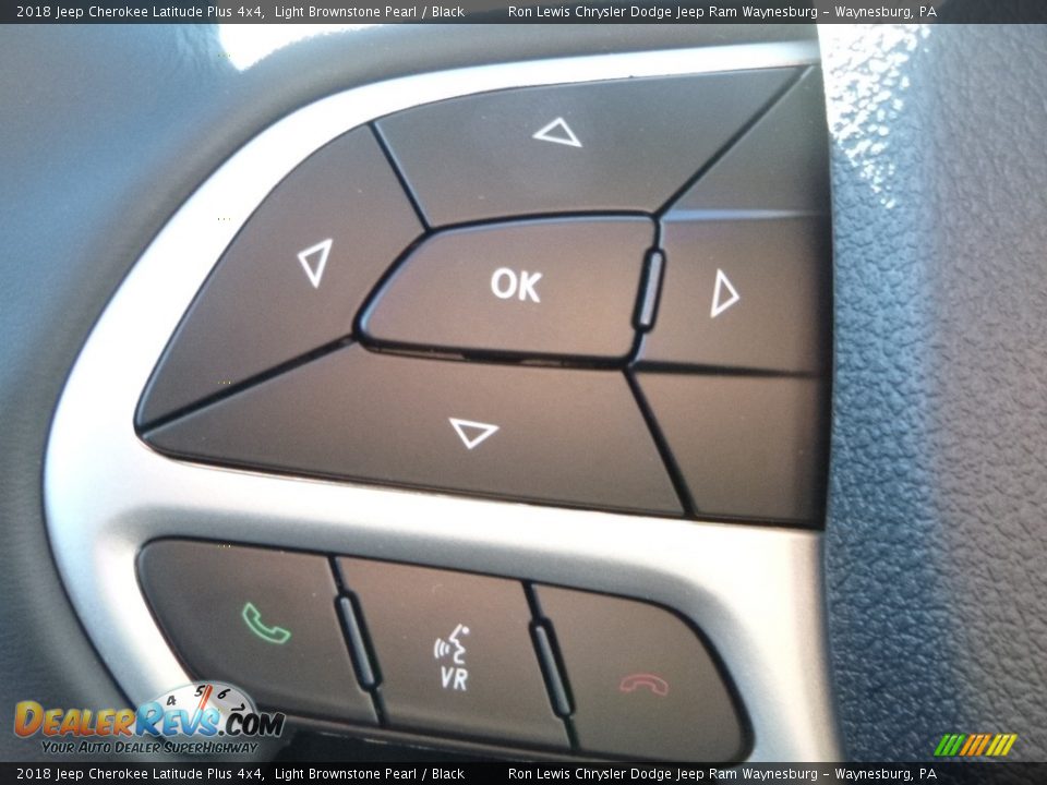 2018 Jeep Cherokee Latitude Plus 4x4 Light Brownstone Pearl / Black Photo #20