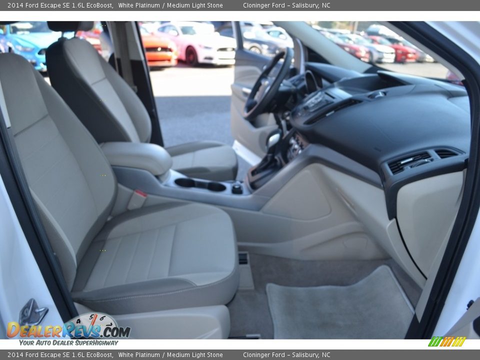 2014 Ford Escape SE 1.6L EcoBoost White Platinum / Medium Light Stone Photo #15